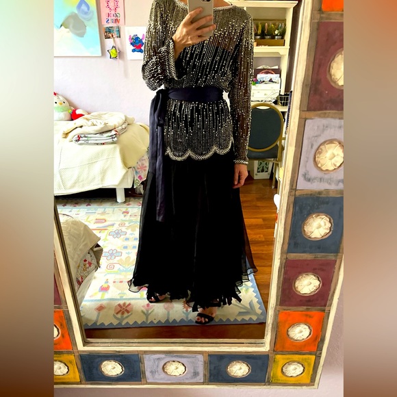 Vintage embroidered silk dress size M